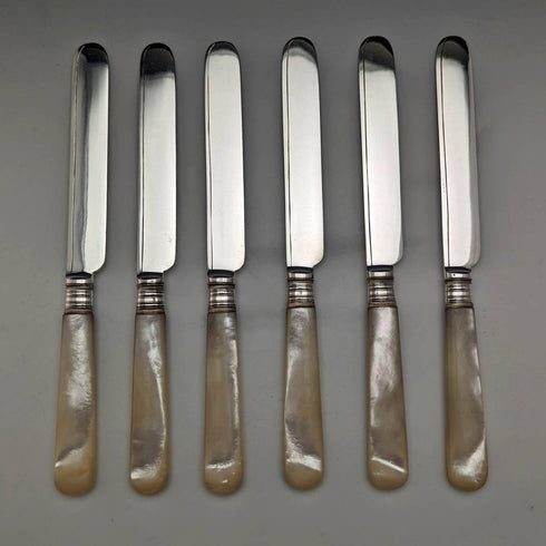 1880年英國古董白色蝴蝶貝殼手柄甜品餐具6對套裝William Batt and Sons木盒